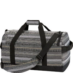 Dakine Eq Duffle 35L Gear Bag -Best Luggage Store 016f0d0ca102388793de95348d8288c770eed724dbfe35e61c695ed4f88d9215