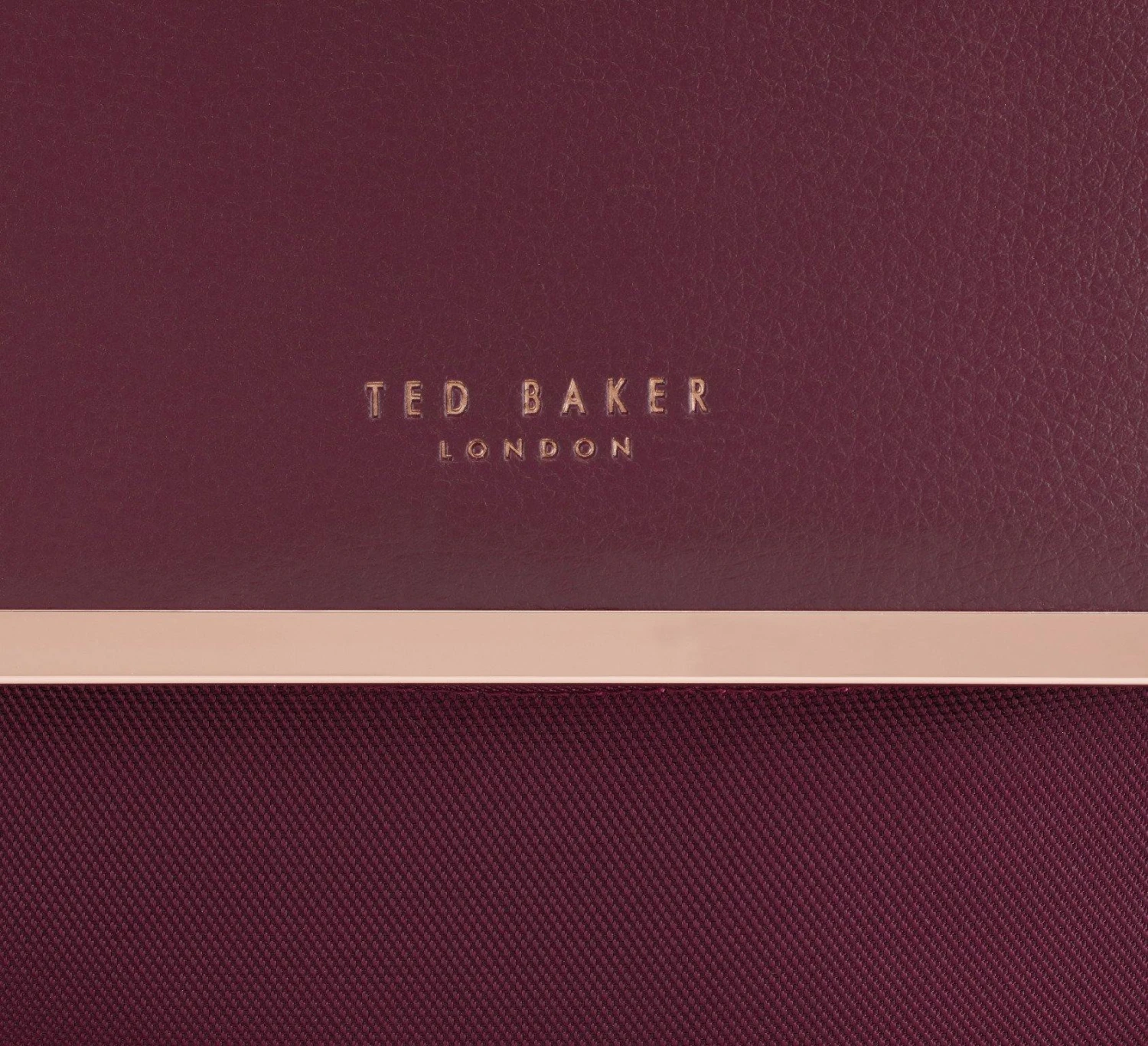 Ted Baker Albany Softside 17" -Wheel Wheeled Boarding Bag 12 Ted Baker Albany Softside 17" -Wheel Wheeled Boarding Bag - Image 10