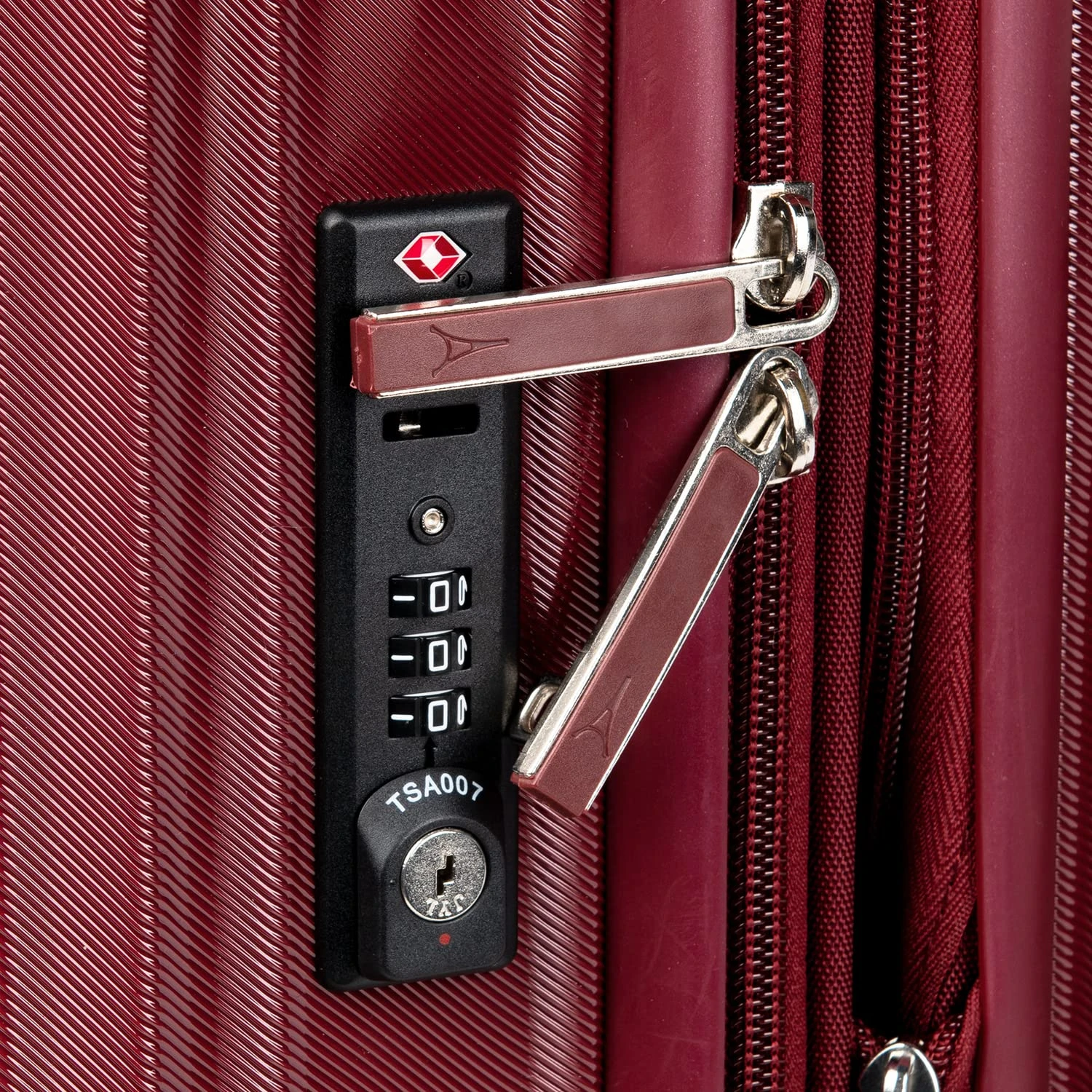 Travelpro Maxlite Air Hardside Carry-On Luggage 9 Travelpro Maxlite Air Hardside Carry-On Luggage - Image 7