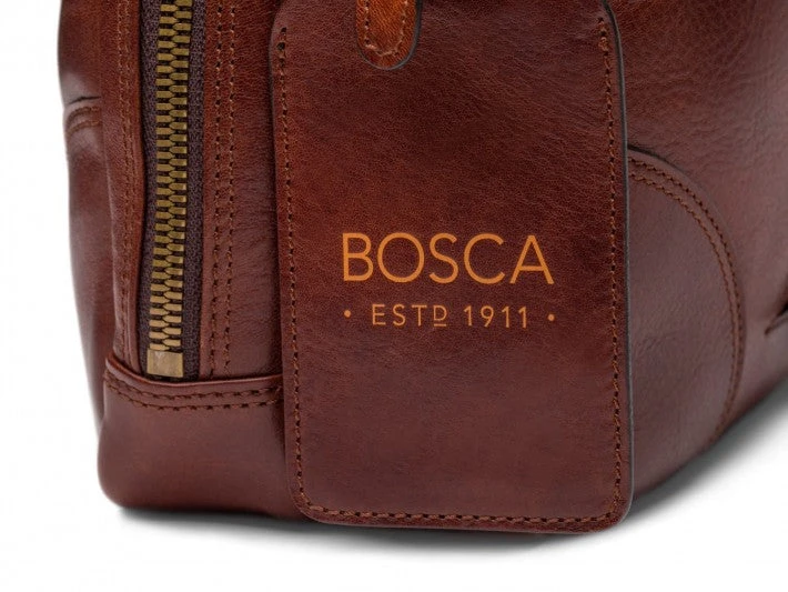 Bosca Dolce RFID Stringer Bag 6 Bosca Dolce RFID Stringer Bag - Image 4