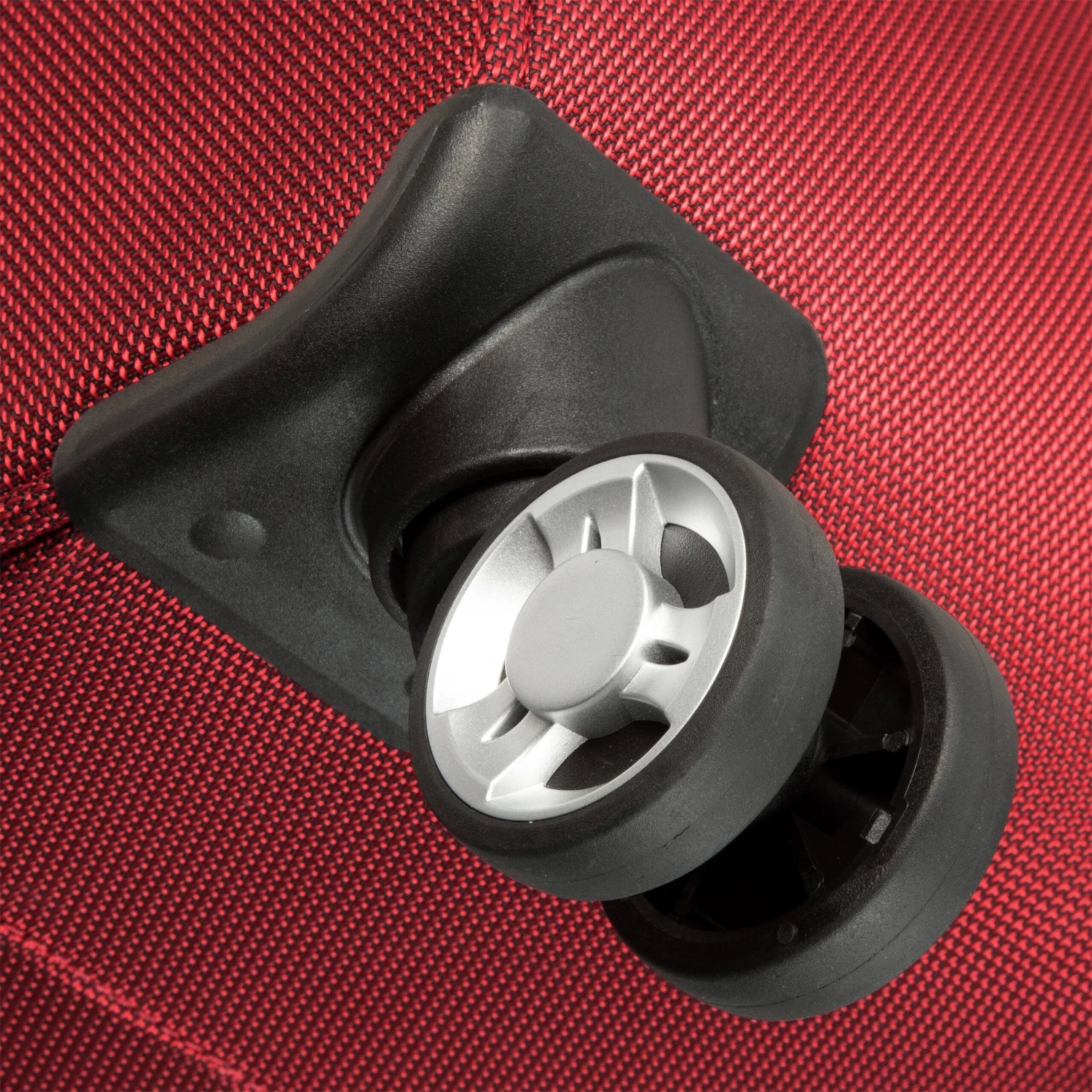 Skyway Sigma 6.0 3 Piece Set (20"/24"/28") 4-Wheel Luggage Sets 19 Skyway Sigma 6.0 3 Piece Set (20"/24"/28") 4-Wheel Luggage Sets - Image 17