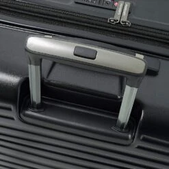 London Fog Huntington 25" 4-Wheel Medium Luggage 11 London Fog Huntington 25" 4-Wheel Medium Luggage -Best Luggage Store 182a294866f561bbb0262aaf12da07bd983b19cebd5bce60fce1f14d9514e3ae