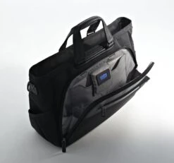 ZERO Halliburton Profile Large Boarding Tote -Best Luggage Store 18a45f3d264108800b0fb0fb3e71e7399ea6014f96c9e97f33f36f5e1b99a93a