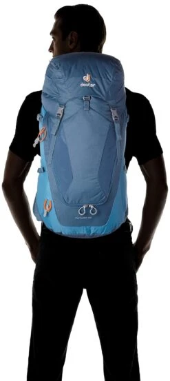 Deuter Futura 26 SL Hiking Backpack -Best Luggage Store 1dc5b067f8e2527042bee7919641f3b7ec2a39643daa6467694fc6471352e417
