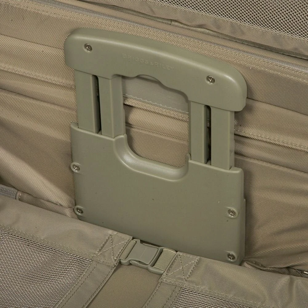 Briggs & Riley Baseline TravelWare 24" 2-Wheel Medium Luggage 12 Briggs & Riley Baseline TravelWare 24" 2-Wheel Medium Luggage - Image 10