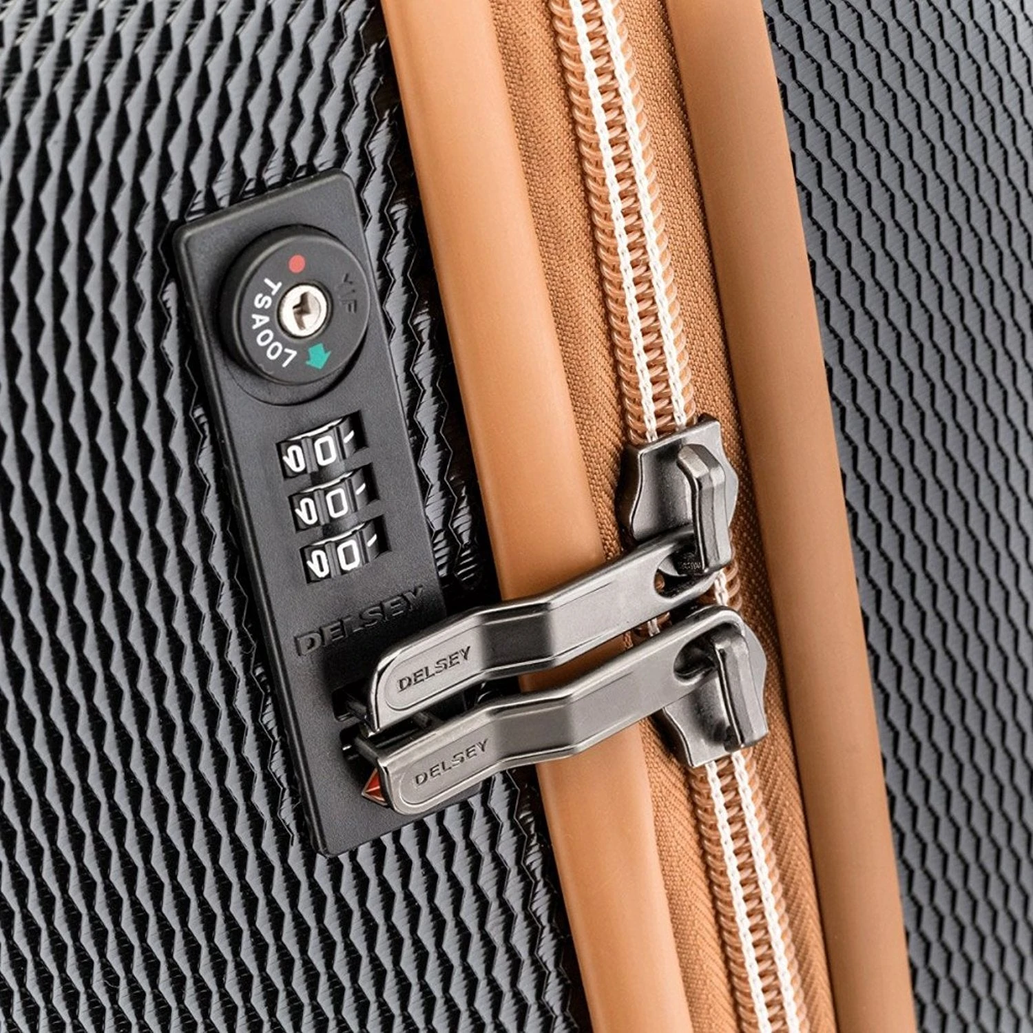 DELSEY Paris Chatelet 2 Piece Set (21"/24") 4-Wheel Luggage Sets 6 DELSEY Paris Chatelet 2 Piece Set (21"/24") 4-Wheel Luggage Sets - Image 4