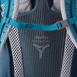 Deuter Futura 26 Hiking Backpack -Best Luggage Store 3405e400cbaf19c38b8642821633788d2dc48d454ea1c3c3b27ba684d226aca2