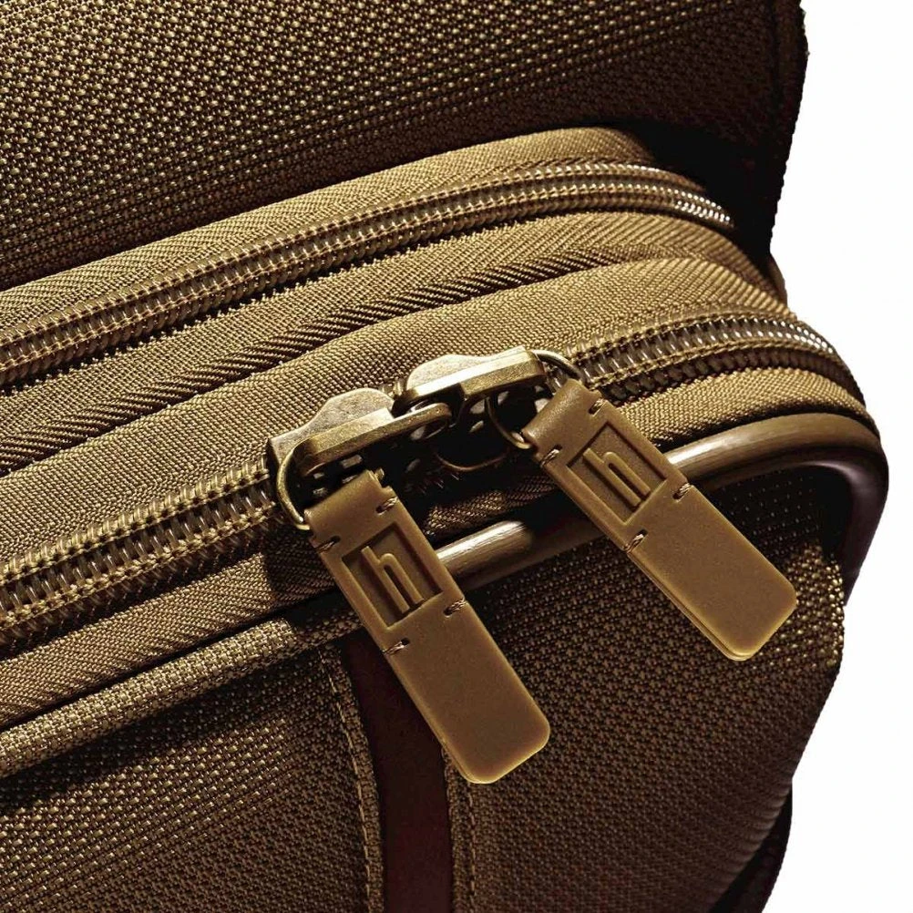 Hartmann Lineaire 2 Piece Set (20"/25") 4-Wheel Luggage Sets 4 Hartmann Lineaire 2 Piece Set (20"/25") 4-Wheel Luggage Sets - Image 2