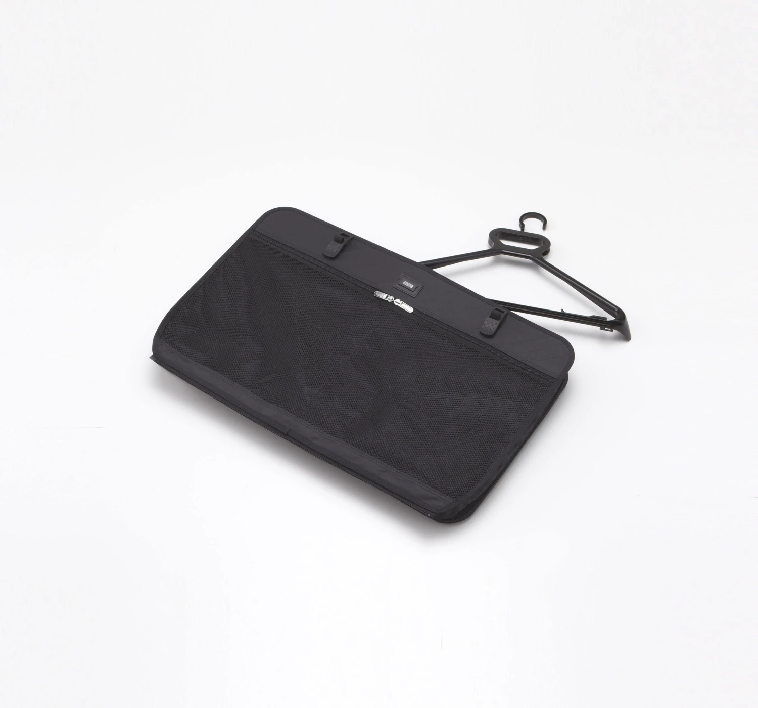 ZERO Halliburton Classic Aluminum 28 Inch 4 Wheel Spinner Travel Case 7 ZERO Halliburton Classic Aluminum 28 Inch 4 Wheel Spinner Travel Case - Image 5