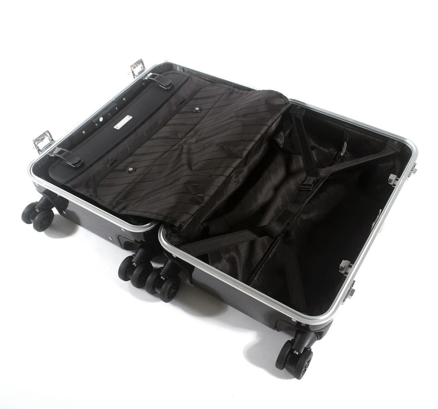 ZERO Halliburton Carbon Fiber Carry-On 4-Wheel Spinner Travel Case 7 ZERO Halliburton Carbon Fiber Carry-On 4-Wheel Spinner Travel Case - Image 5