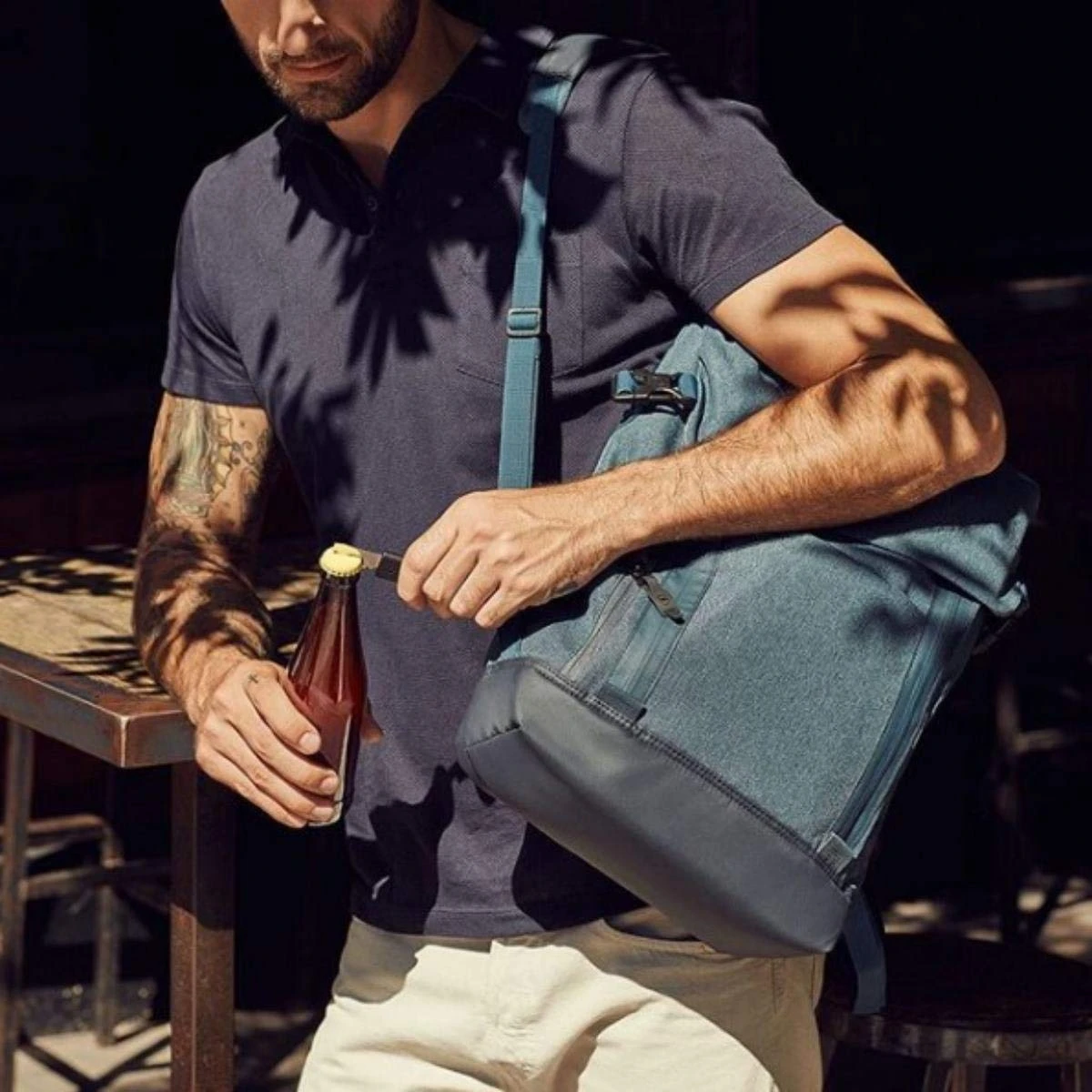 Victorinox Altmont Classic Rolltop Laptop Backpack With Bottle Opener 21 Victorinox Altmont Classic Rolltop Laptop Backpack With Bottle Opener - Image 20