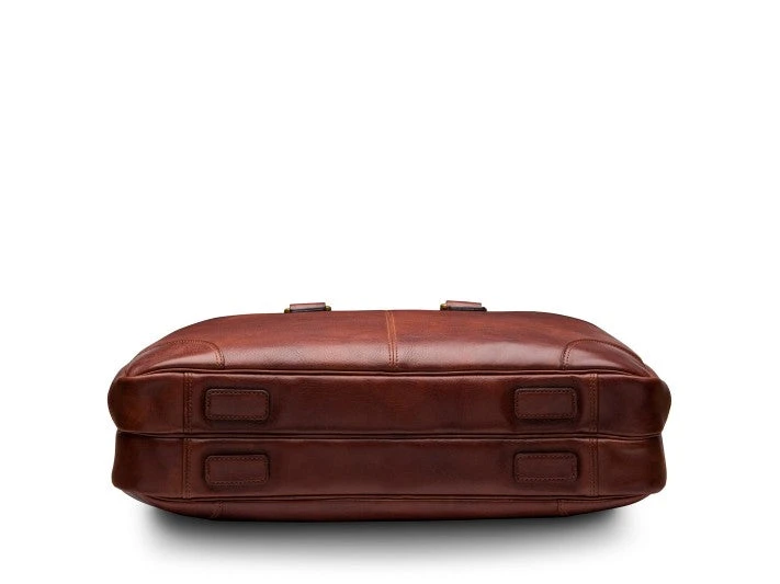 Bosca Dolce RFID Stringer Bag 9 Bosca Dolce RFID Stringer Bag - Image 7