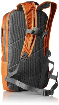 Timbuk2 Especial Raider Backpack -Best Luggage Store 56a9611a2bd7ddcfd08396b04de8df7e8f5a0b9b616596d7c3b7ac8c4837e3c3