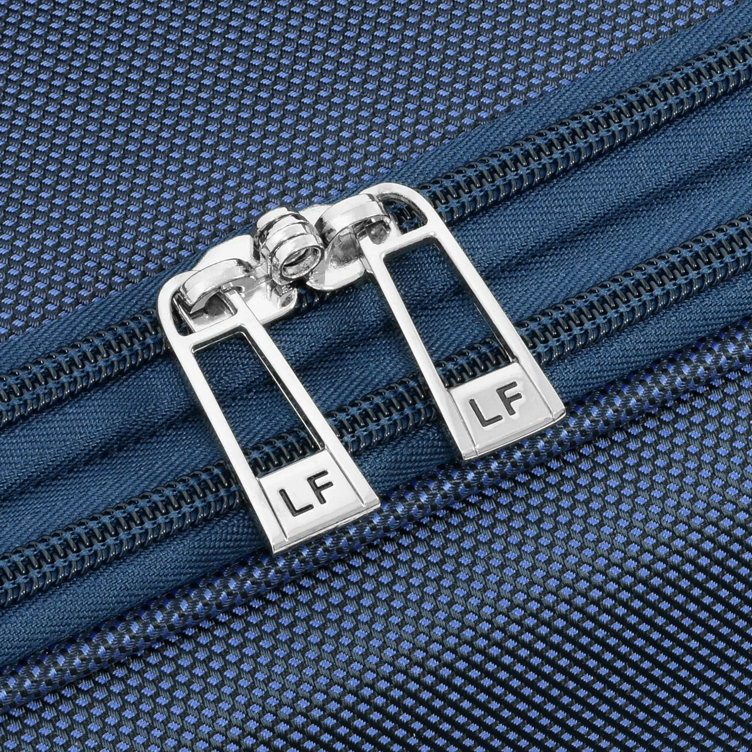 London Fog Knightsbridge II 20" 4-Wheel Carry-On Luggage 12 London Fog Knightsbridge II 20" 4-Wheel Carry-On Luggage - Image 10