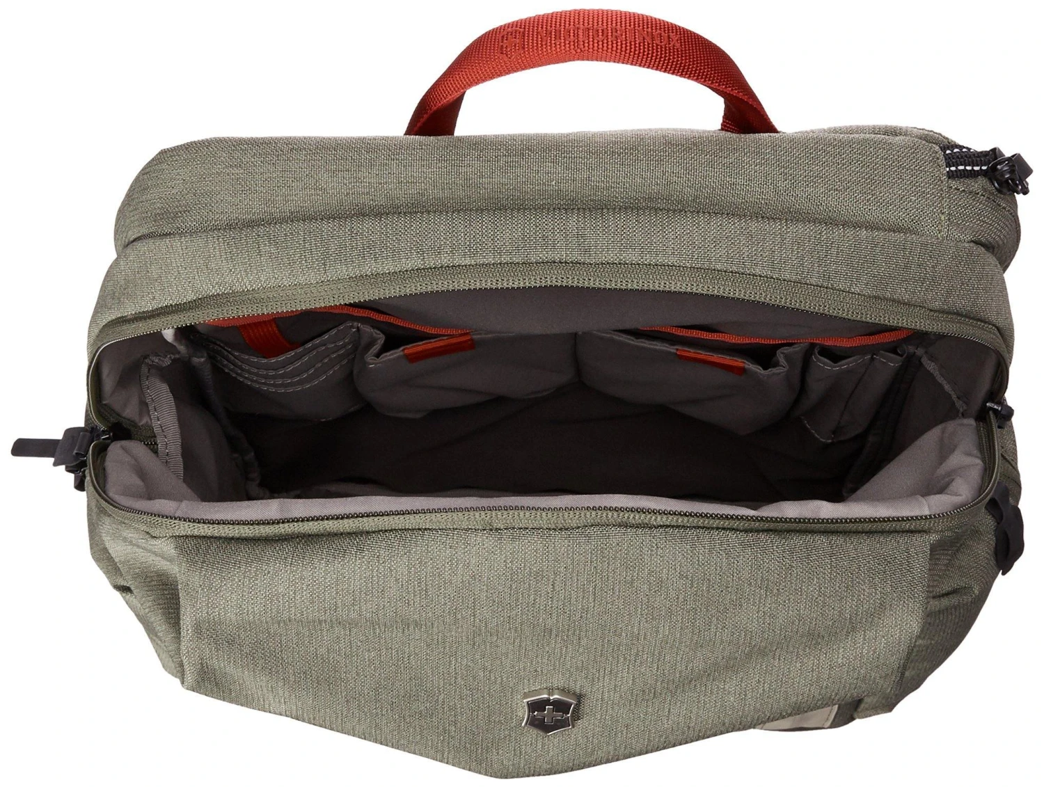 Victorinox Altmont Classic Deluxe Laptop Backpack With Bottle Opener 18 Victorinox Altmont Classic Deluxe Laptop Backpack With Bottle Opener - Image 16