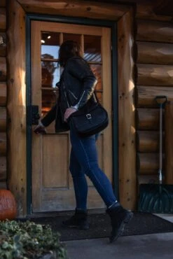 Duluth Pack #100 Classic Leather Purse 14 Duluth Pack #100 Classic Leather Purse -Best Luggage Store 8d66246b7d28e1188ad5759726897e911655566737c251997e7a5b74da27e1ee