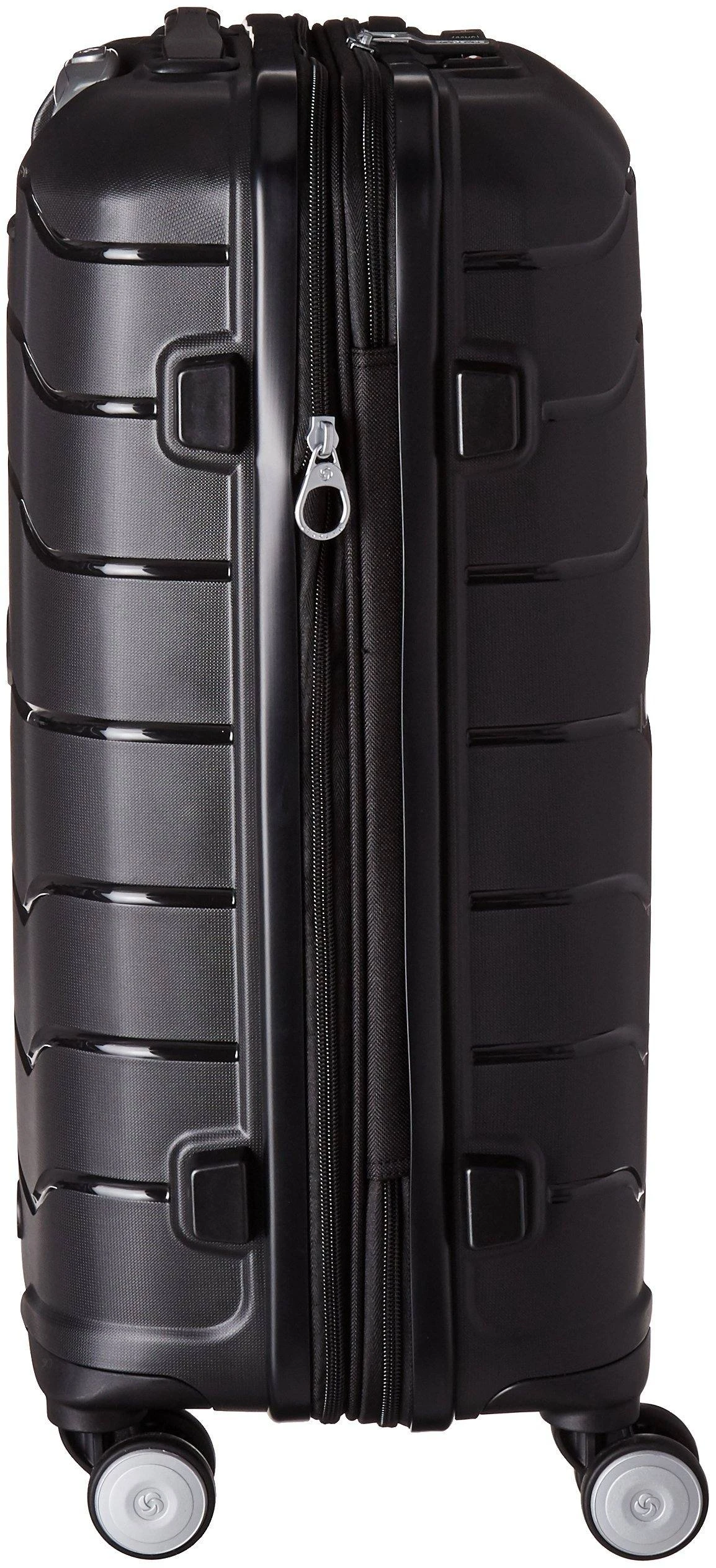 Samsonite Freeform 21" 4-Wheel Carry-On Luggage 5 Samsonite Freeform 21" 4-Wheel Carry-On Luggage - Image 3