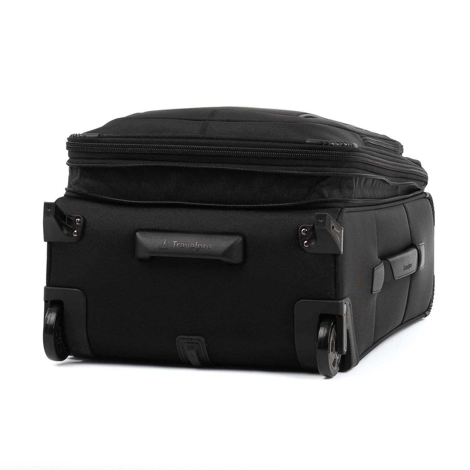 TravelPro Crew Versapack 21" 2-Wheel Carry-On Luggage 7 TravelPro Crew Versapack 21" 2-Wheel Carry-On Luggage - Image 5