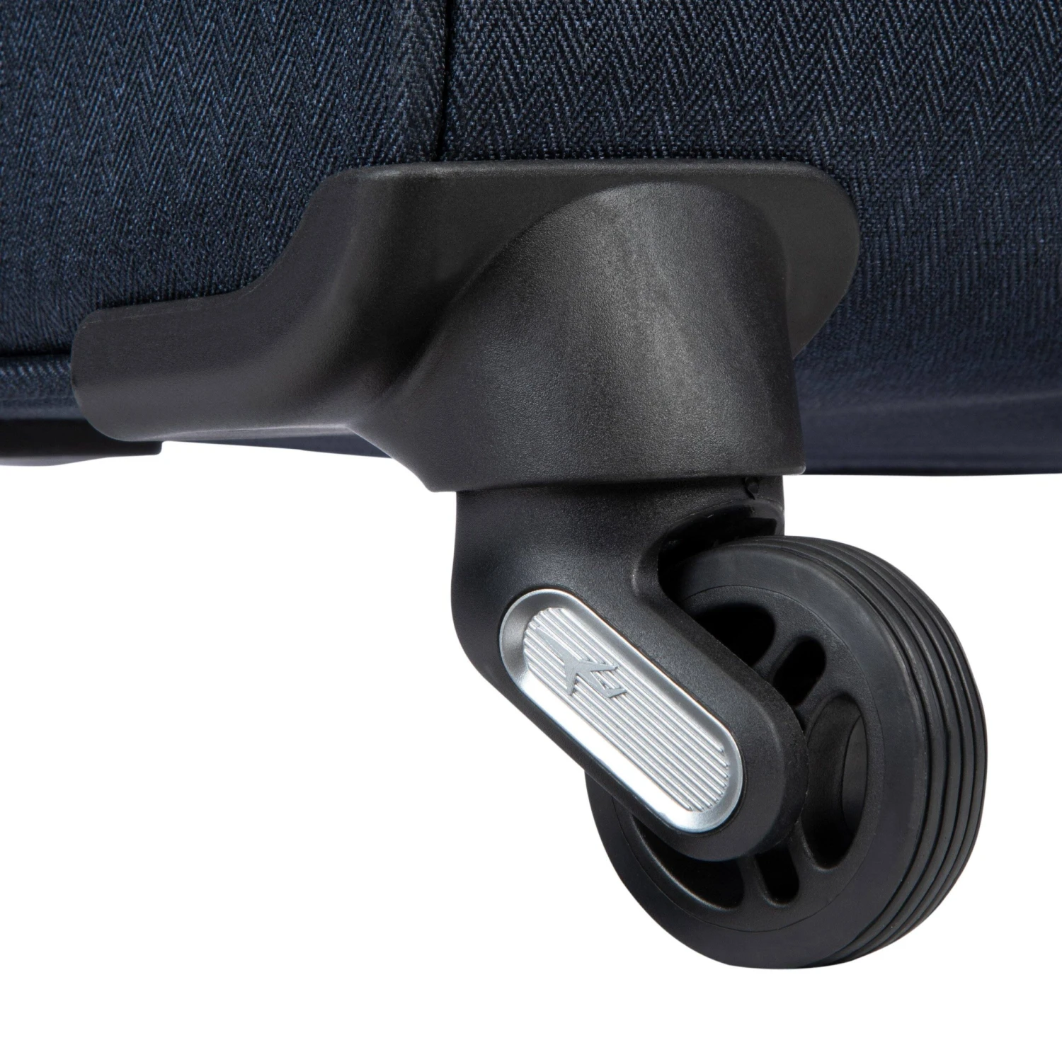 Skyway Eastlake 25" 4-Wheel Medium Luggage 9 Skyway Eastlake 25" 4-Wheel Medium Luggage - Image 7