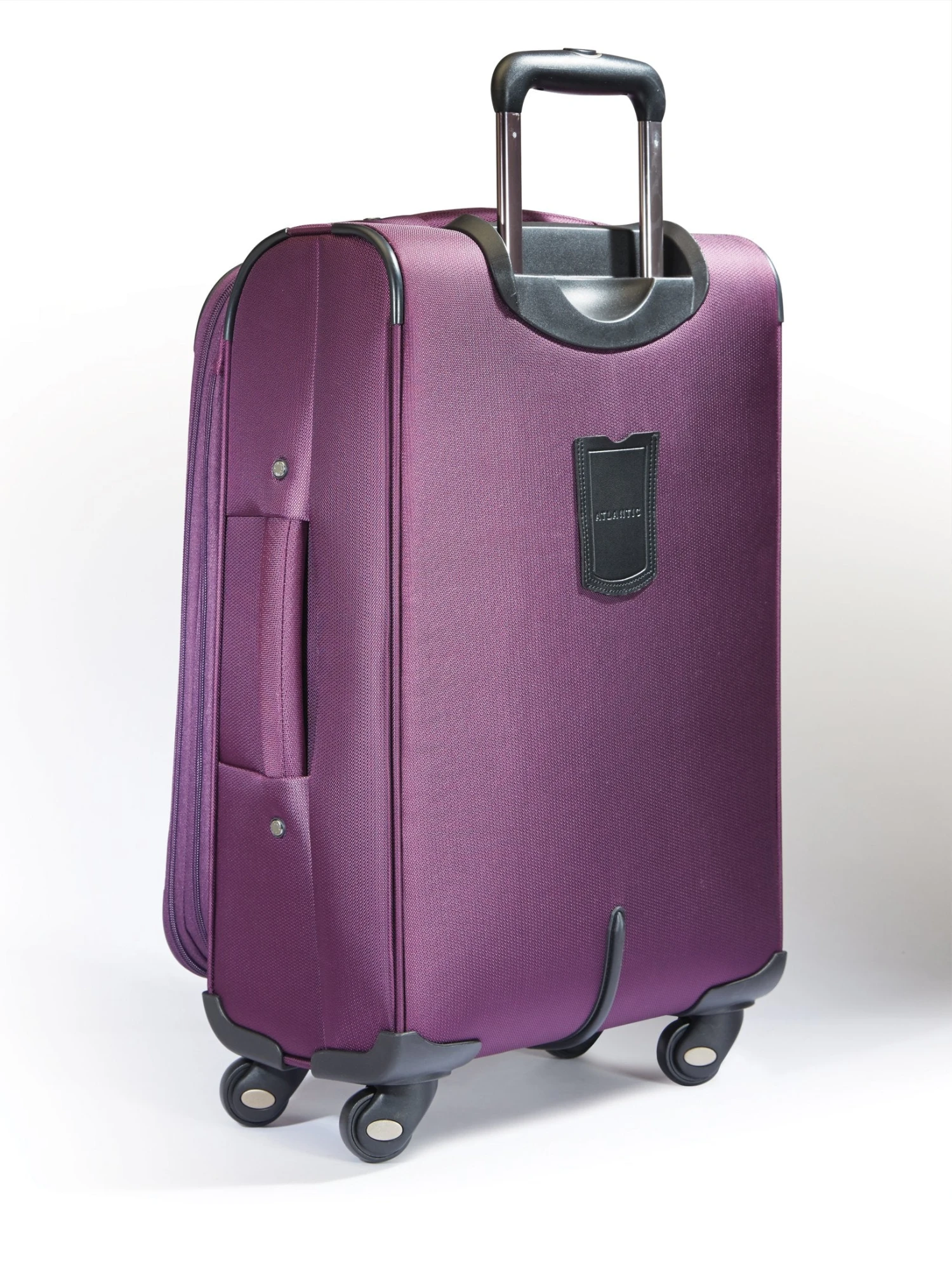 Atlantic Luggage Ultra Lite 3 29" 4-Wheel Large Luggage 6 Atlantic Luggage Ultra Lite 3 29" 4-Wheel Large Luggage - Image 4