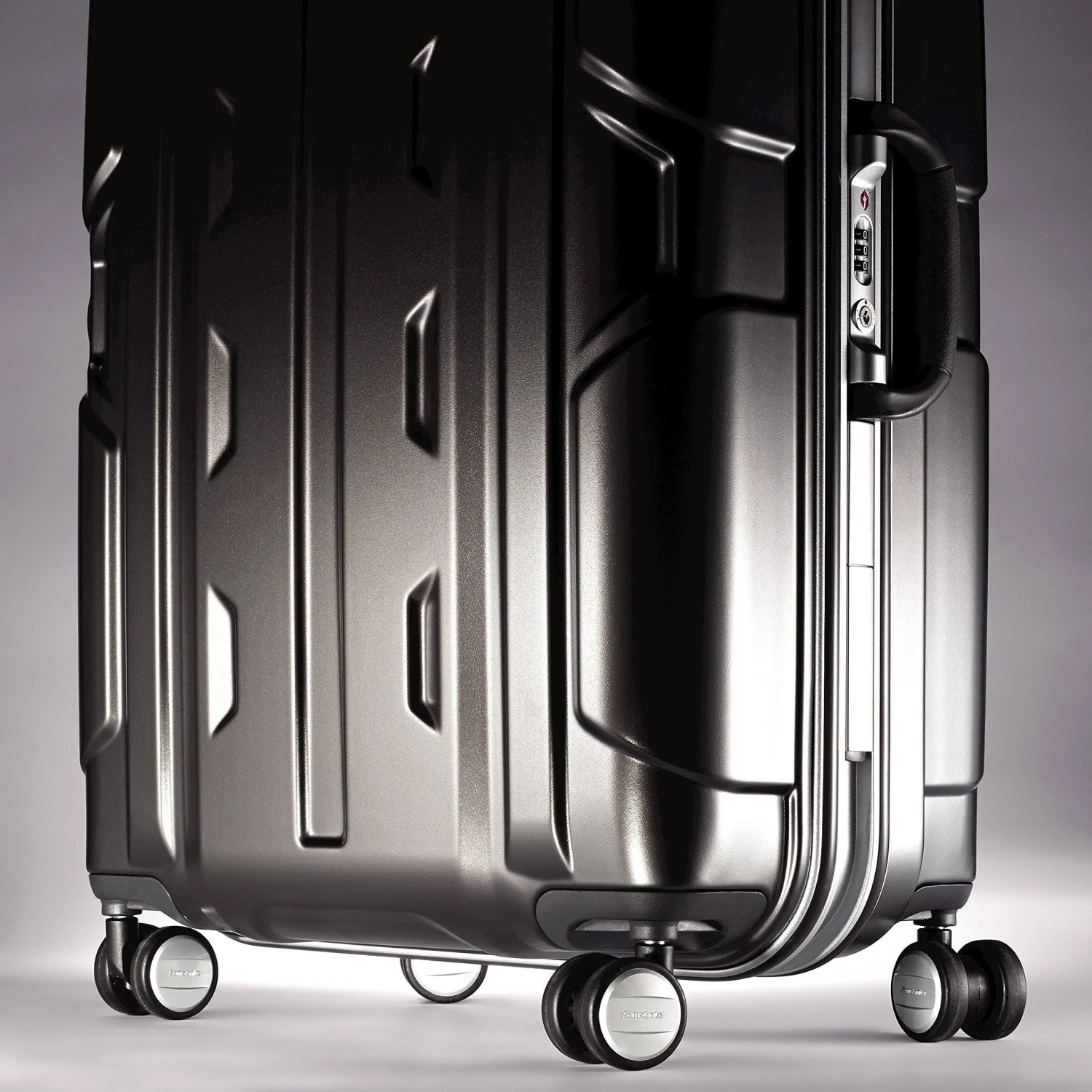 Samsonite Cruisair DLX Hardside Spinner 26 4 Samsonite Cruisair DLX Hardside Spinner 26 - Image 2