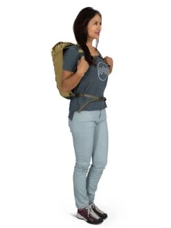 Osprey Packs Daylite Cinch Pack -Best Luggage Store c2dbe5d1968da40d685056b2715ced79f7cf4132c3943dc797ed54f5d3e50f07