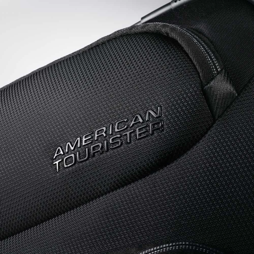 American Tourister Zoom 21" 4-Wheel Carry-On Luggage 6 American Tourister Zoom 21" 4-Wheel Carry-On Luggage - Image 4