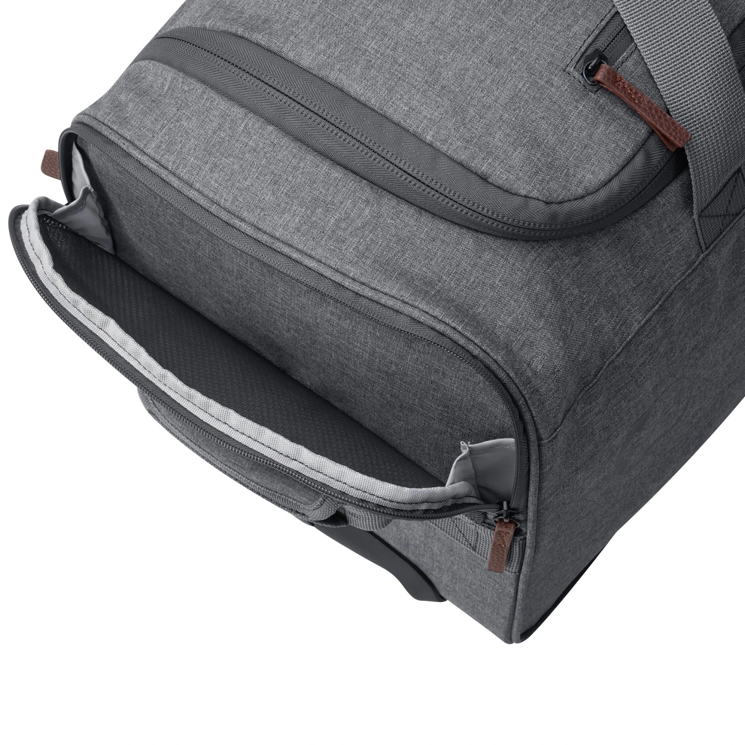 DELSEY Paris Maubert 2.0 Two Wheel Duffle Bag 9 DELSEY Paris Maubert 2.0 Two Wheel Duffle Bag - Image 7