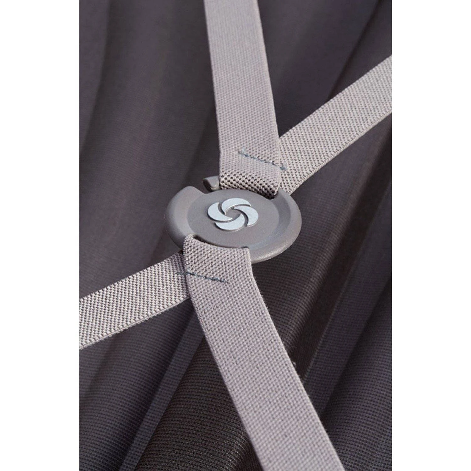 Samsonite Black Label Cosmolite 2 Piece Set (20"/28") 4-Wheel Luggage Sets 10 Samsonite Black Label Cosmolite 2 Piece Set (20"/28") 4-Wheel Luggage Sets - Image 8