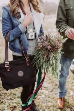 Duluth Pack Lakewalk Tote -Best Luggage Store e3f78d8001de1dc1622f5722617cf83059c9db3b3df3f5ae170d3355e373cef4