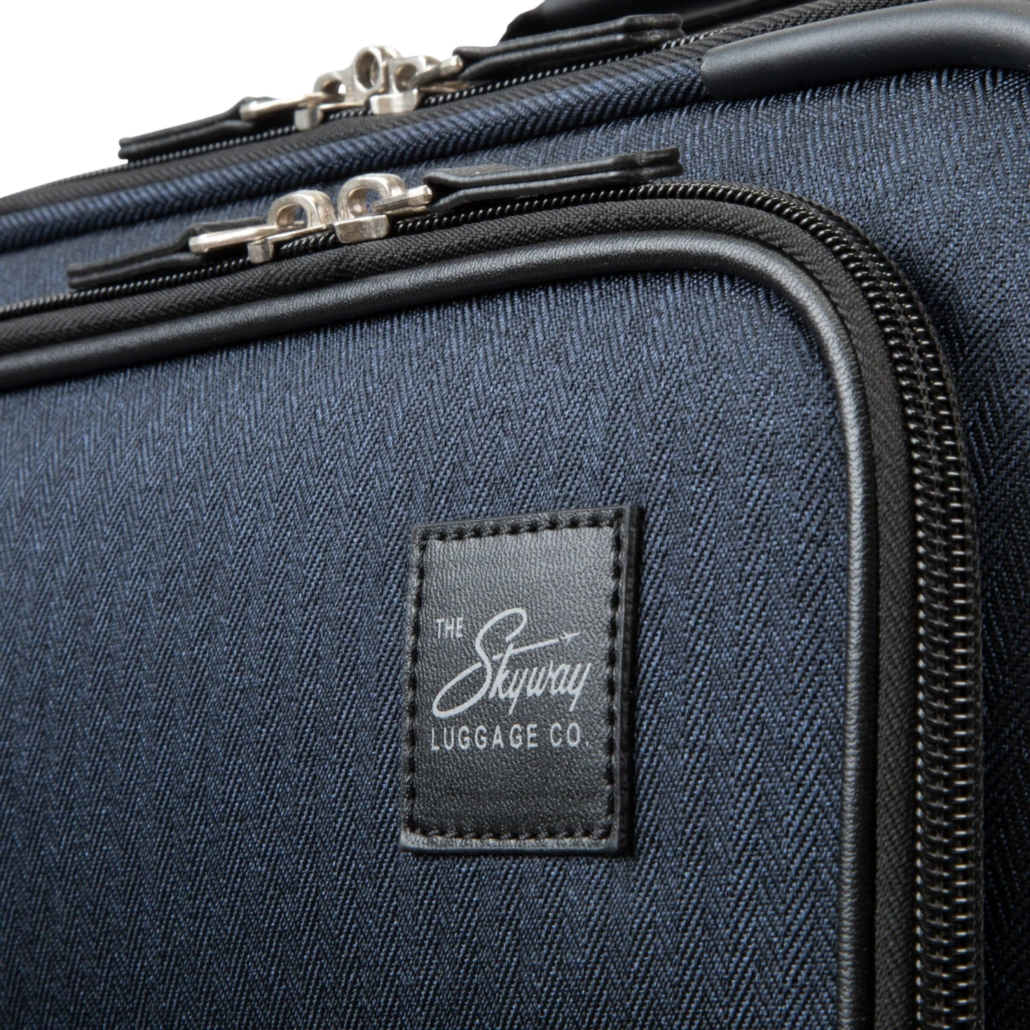 Skyway Eastlake 25" 4-Wheel Medium Luggage 6 Skyway Eastlake 25" 4-Wheel Medium Luggage - Image 4