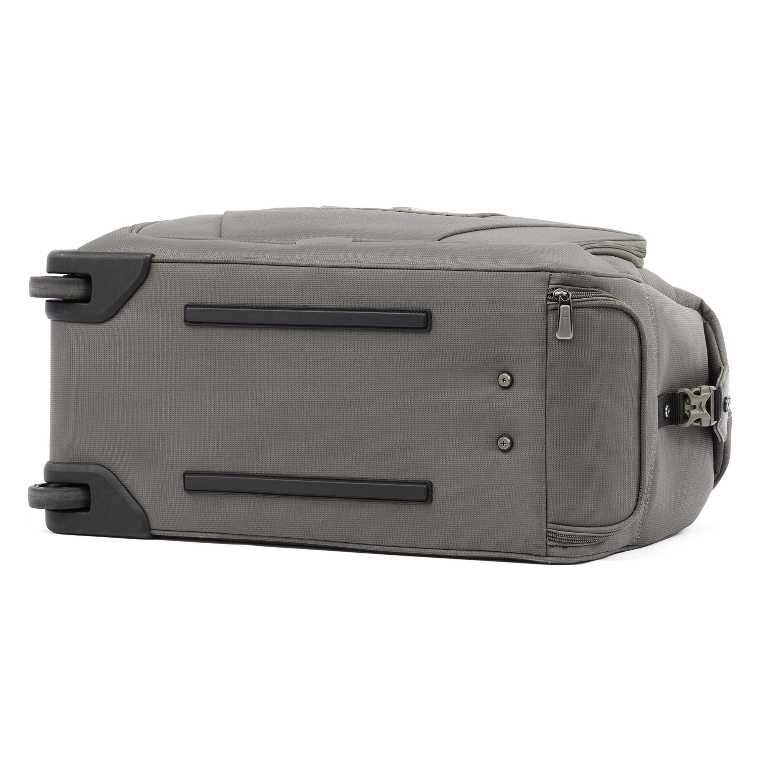 TravelPro Maxlite 4 Rolling Carry-On Duffel 17 TravelPro Maxlite 4 Rolling Carry-On Duffel - Image 15