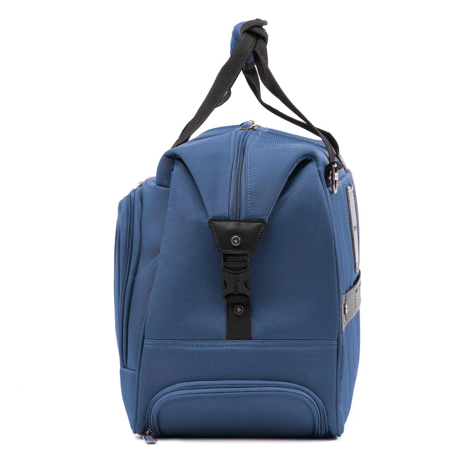 TravelPro Maxlite 4 Rolling Carry-On Duffel 10 TravelPro Maxlite 4 Rolling Carry-On Duffel - Image 8