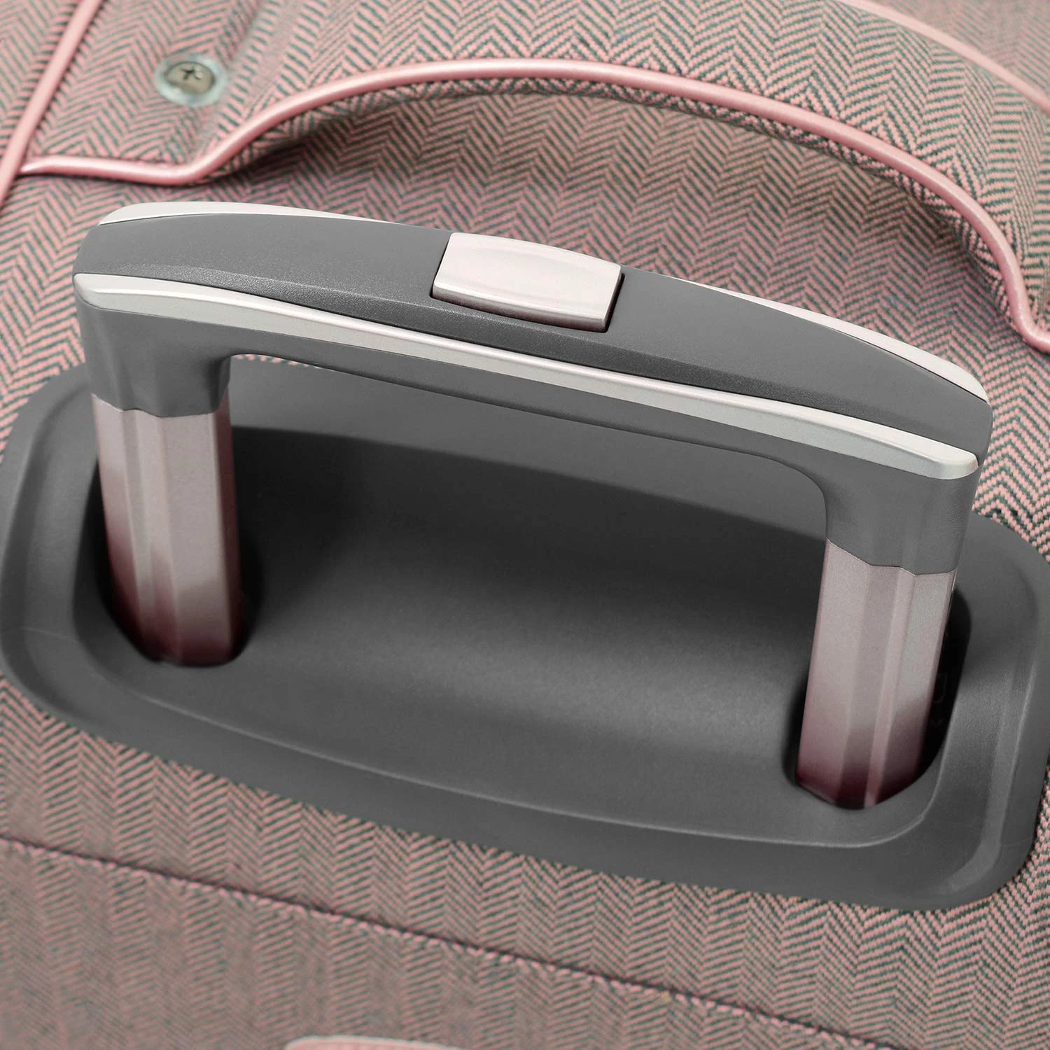 London Fog Newcastle 28" Spinner 5 London Fog Newcastle 28" Spinner - Image 3